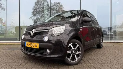 Occasion 2017 Renault Twingo LIMITED Hatchback | € 8.490 (Eerlijke prijs)
