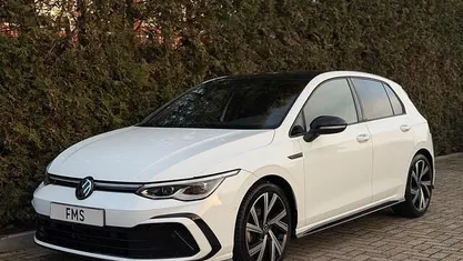 Occasion 2021 VW Golf VIII R-line Hatchback | € 26.890 (Eerlijke prijs)