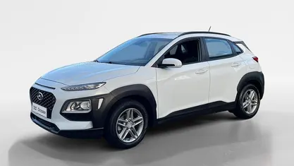 Chalk white metallic (p6w) Gebruikt 2019 Hyundai Kona SUV | € 13.450 (Eerlijke prijs)
