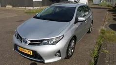 Grijs Gebruikt 2013 Toyota Auris Executive Hatchback | € 9.750 (Eerlijke prijs)