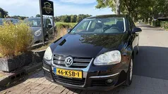 Zwart Gebruikt 2010 VW Jetta Comfortline Sedan | € 2.799 (Goede deal)