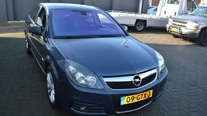 Occasion Opel Vectra GTS Sport 155 PK (114 kW) 2006 Blauw (metallic) Hatchback