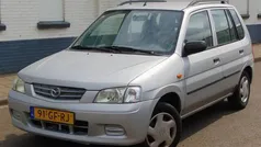 Grijs Gebruikt 2000 Mazda Demio Exclusive MPV | € 750 (Goede deal)
