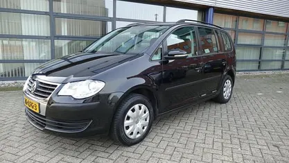 Occasion VW Touran Trendline 140 PK (102 kW) 2010 Zwart MPV