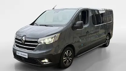 Gebruikt 2024 Renault Trafic Luxe MPV | € 33.950 (Eerlijke prijs)