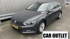 Grijs Gebruikt 2015 VW Passat Highline Stationwagen | € 12.750 (Eerlijke prijs)