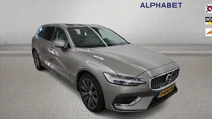 Occasion 2022 Volvo V60 Stationwagen | € 29.999 (Eerlijke prijs)