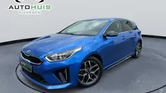 Blauw, metallic lak Gebruikt 2019 Kia Ceed GT GT-Line Hatchback | € 18.745 (Super prijs)