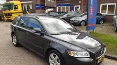 Zilver Gebruikt 2009 Volvo V50 Stationwagen | € 3.675 (Eerlijke prijs)