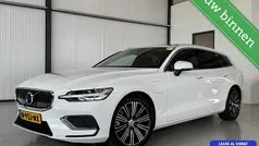 Wit Gebruikt 2021 Volvo V60 Inscription Stationwagen | € 27.950 (Super prijs)