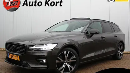 Occasion 2023 Volvo V60 Plus Stationwagen | € 37.950 (Eerlijke prijs)