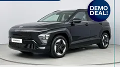 Zwart Gebruikt 2025 Hyundai Kona Comfort SUV | € 39.400 (Eerlijke prijs)