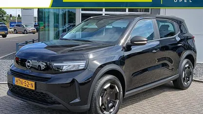 Zwart Occasion 2025 Opel Frontera Edition SUV | € 26.755 (Eerlijke prijs)