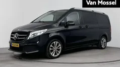 Gebruikt 2022 Mercedes V300 Avantgarde Edition MPV | € 52.940 (Eerlijke prijs)