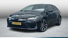 Gebruikt 2021 Toyota Corolla Executive Sedan | € 23.900 (Eerlijke prijs)
