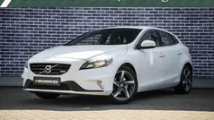 Wit Gebruikt 2015 Volvo V40 R-Design Stationwagen | € 15.694 (Eerlijke prijs)