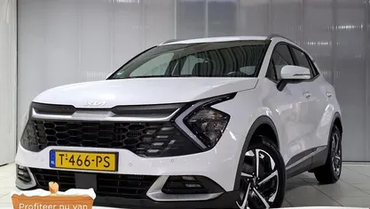 Deluxe white m Gebruikt 2023 Kia Sportage SUV | € 29.649 (Goede deal)