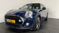 Blauw Gebruikt 2018 Mini Cooper Clubman Business Stationwagen | € 16.449 (Eerlijke prijs)