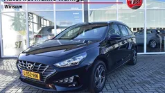 Zwart Gebruikt 2021 Hyundai i30 Comfort Stationwagen | € 15.950 (Eerlijke prijs)