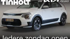 Wit Gebruikt 2024 Kia e-Niro Light SUV | € 32.450 (Super prijs)