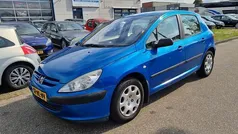 Blauw Gebruikt 2001 Peugeot 307 Hatchback | € 1.750 (Eerlijke prijs)