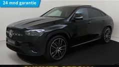 Zwart, metallic lak Gebruikt 2024 Mercedes GLE400 AMG line Coupé | € 104.945 (Iets duurder)