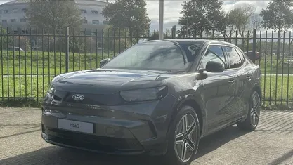 Grijs Nieuw 2025 Ford Capri Extended Range SUV | € 51.100 (Eerlijke prijs)