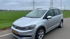 Grijs Gebruikt 2017 VW Touran MPV | € 14.950 (Super prijs)