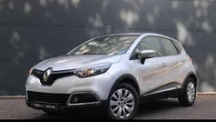 Grijs, metallic lak Gebruikt 2014 Renault Captur Expression SUV | € 9.240 (Eerlijke prijs)