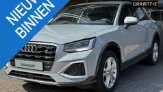 Grijs Gebruikt 2024 Audi Q2 Basis SUV | € 33.950 (Eerlijke prijs)