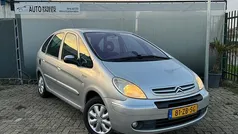 Grijs (metallic) Gebruikt 2004 Citroën Xsara Picasso MPV | € 1.249 (Goede deal)