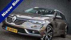 Bruin Gebruikt 2017 Renault Talisman Initiale Paris Stationwagen | € 17.950 (Eerlijke prijs)