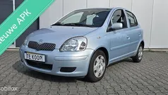 Gebruikt 2004 Toyota Yaris Sol Hatchback | € 2.200 (Eerlijke prijs)