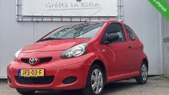 Gebruikt 2009 Toyota Aygo Hatchback | € 2.399 (Eerlijke prijs)