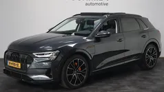 Grijs Gebruikt 2019 Audi e-tron Premium SUV | € 24.995 (Goede deal)
