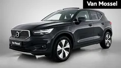 Zwart Gebruikt 2021 Volvo XC40 Inscription SUV | € 32.400 (Eerlijke prijs)