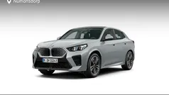 Grijs Nieuw 2025 BMW iX2 M Sport SUV | € 60.251 (Goede deal)