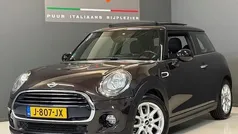 Gebruikt 2016 Mini Cooper Business Hatchback | € 15.950 (Eerlijke prijs)