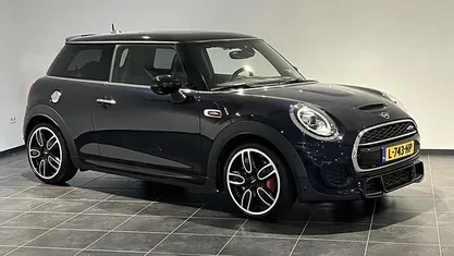 Zwart Gebruikt 2019 Mini John Cooper Works Chili Hatchback | € 27.195 (Eerlijke prijs)