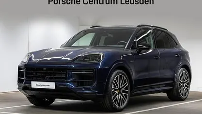Gebruikt 2025 Porsche Cayenne S E-Hybrid SUV | € 193.677 (Eerlijke prijs)