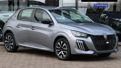 Occasion 2025 Peugeot 208 Style Hatchback | € 30.543 (Eerlijke prijs)