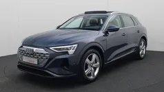 Blauw, metallic lak Gebruikt 2023 Audi Q8 e-tron Advanced SUV | € 65.940 (Super prijs)