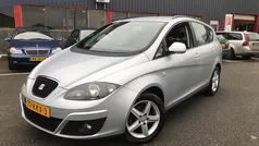 Grijs, metallic lak Gebruikt 2010 Seat Altea XL Reference MPV | € 2.999 (Eerlijke prijs)