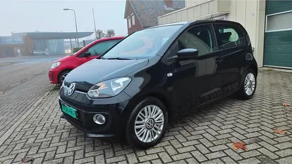 Gebruikt 2016 VW up! high up! Hatchback | € 6.795 (Eerlijke prijs)