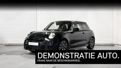 Zwart Gebruikt 2024 Mini John Cooper Works Hatchback | € 44.450 (Super prijs)