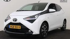 Gebruikt 2020 Toyota Aygo X-play Hatchback | € 15.945 (Eerlijke prijs)