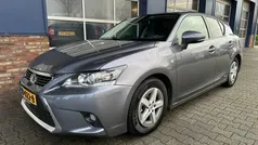 Grijs Gebruikt 2015 Lexus CT200h Hatchback | € 11.950 (Eerlijke prijs)