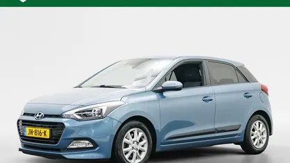 Blauw (metallic) Gebruikt 2016 Hyundai i20 GO! Hatchback | € 10.900 (Eerlijke prijs)