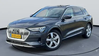 Occasion 2020 Audi e-tron Comfort SUV | € 20.888 (Super prijs)