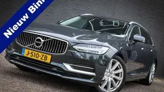Grijs, metallic lak Gebruikt 2020 Volvo V90 Inscription Stationwagen | € 27.950 (Eerlijke prijs)